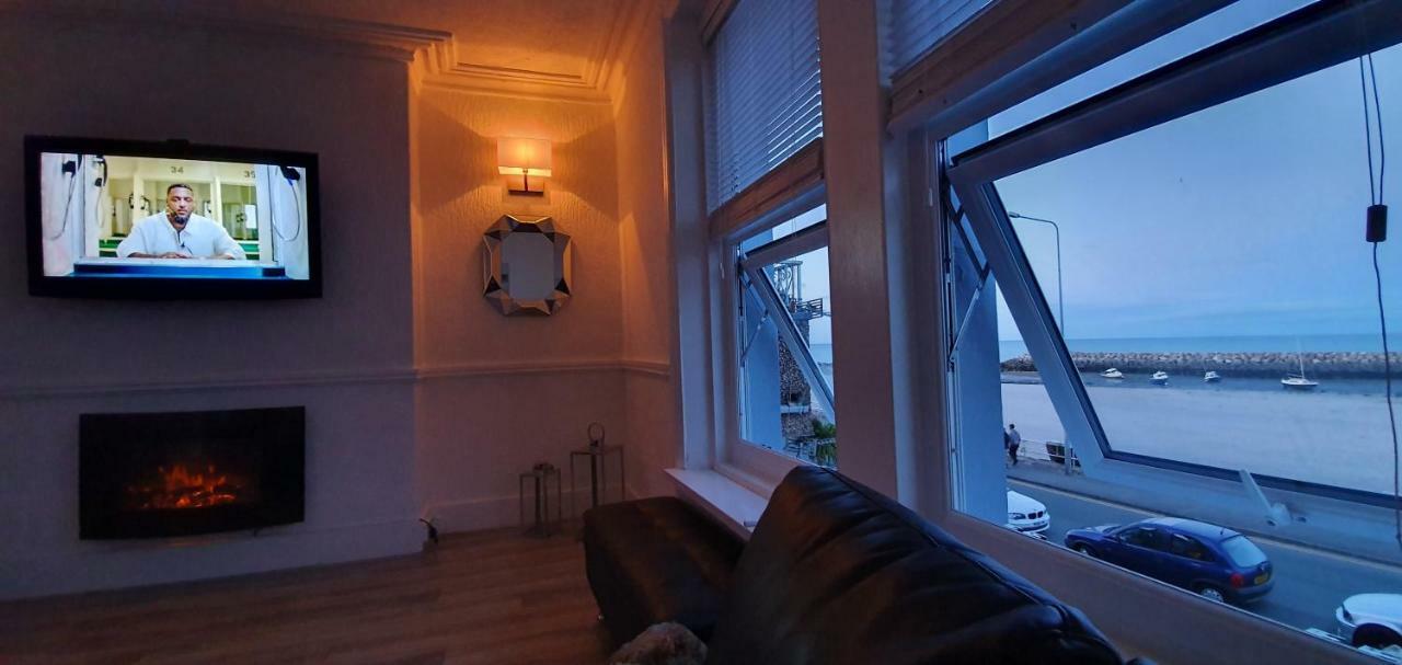 Harbour View Appartement Rhôs-on-Sea Buitenkant foto